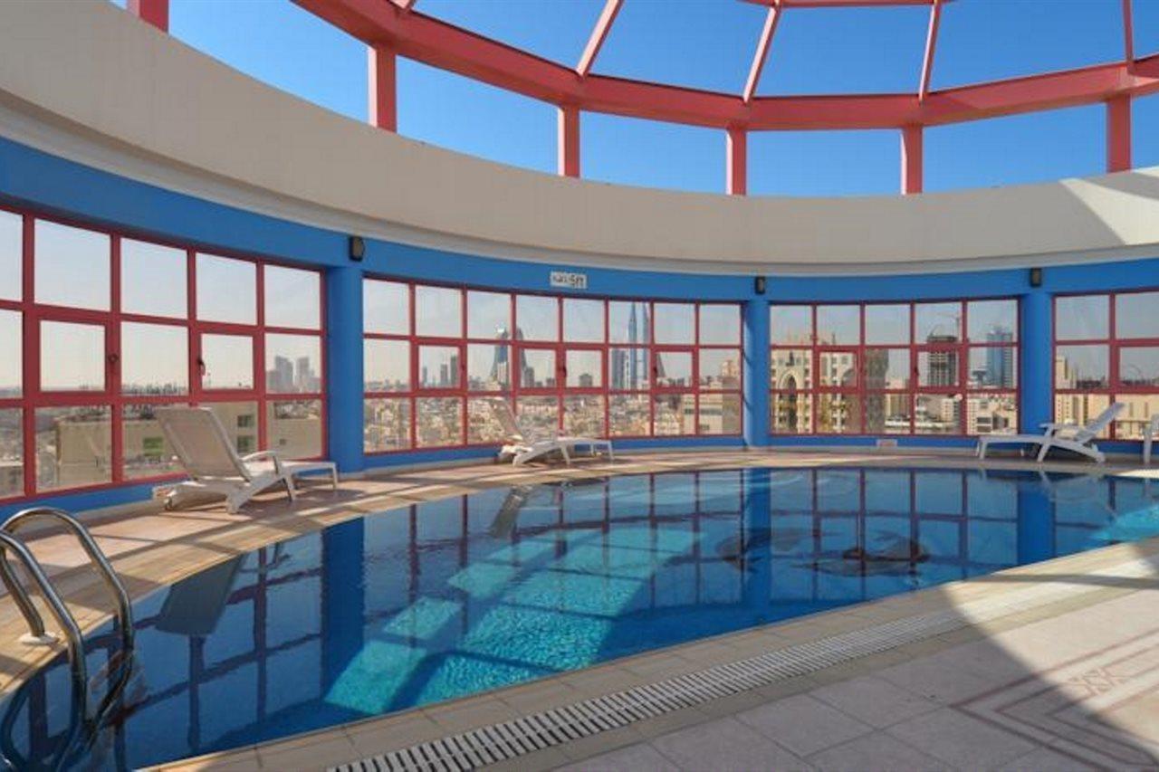 מנאמה Happy Days Hotel מראה חיצוני תמונה