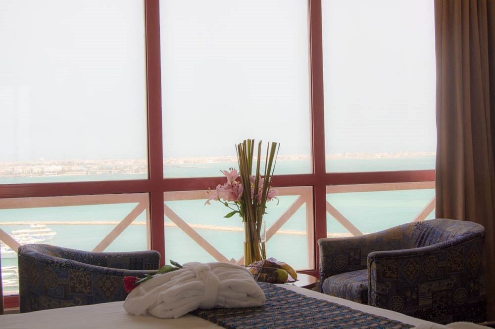 מנאמה Happy Days Hotel מראה חיצוני תמונה